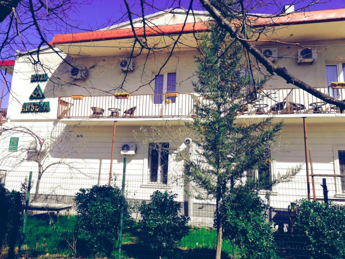 Hotel Anseza Kutaisi Esterno foto