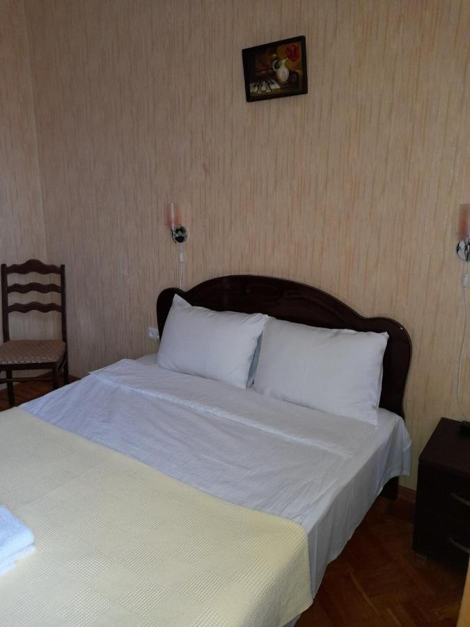 Hotel Anseza Kutaisi Esterno foto