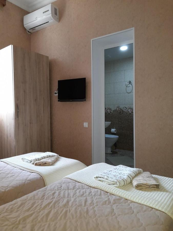 Hotel Anseza Kutaisi Esterno foto
