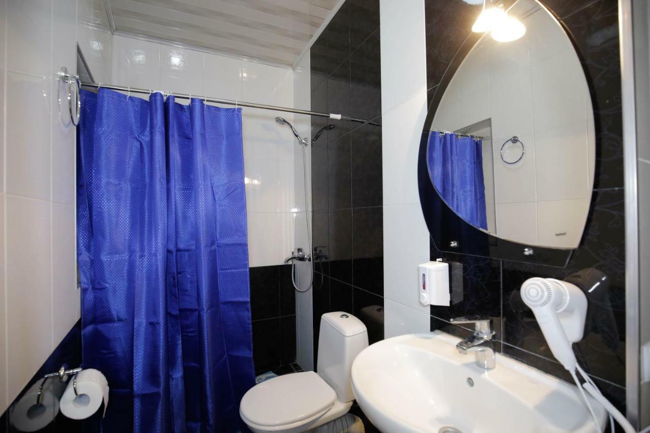 Hotel Anseza Kutaisi Esterno foto