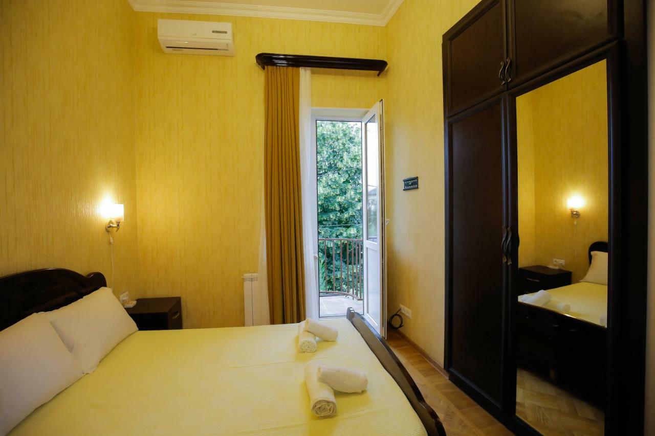 Hotel Anseza Kutaisi Esterno foto
