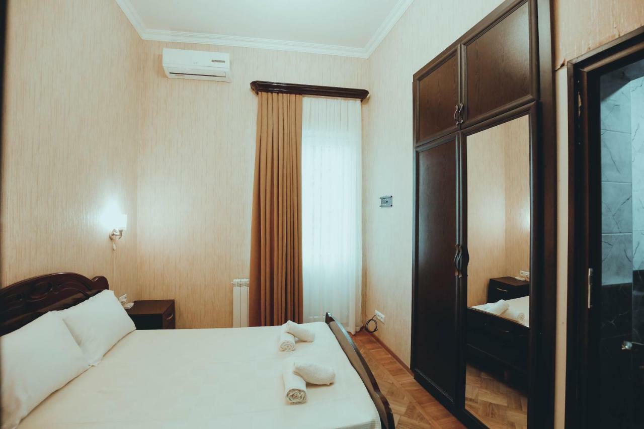 Hotel Anseza Kutaisi Esterno foto