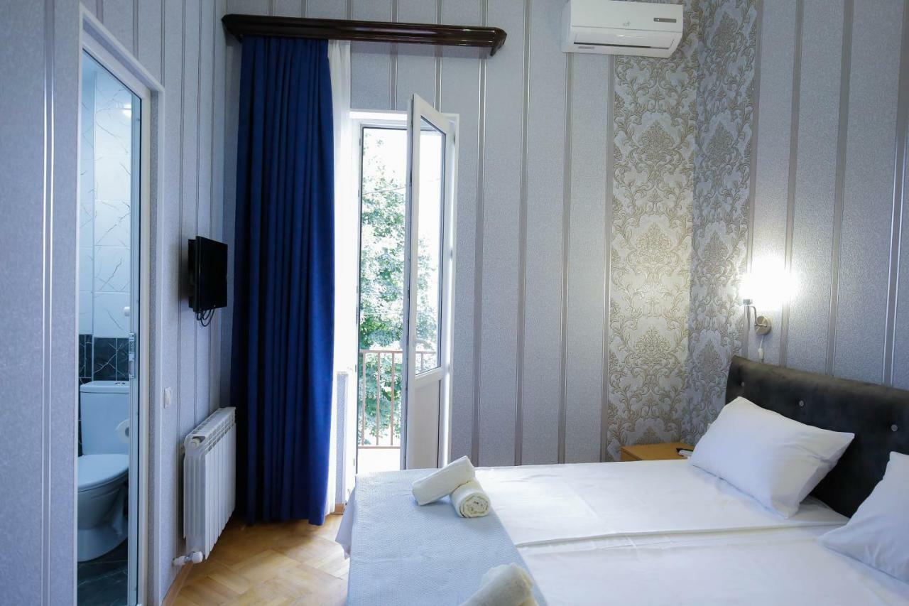 Hotel Anseza Kutaisi Esterno foto