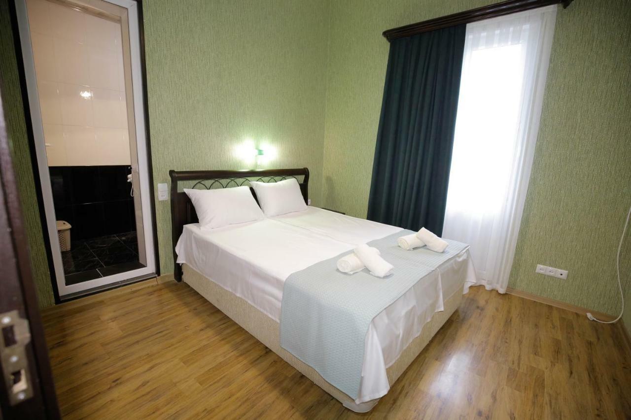 Hotel Anseza Kutaisi Esterno foto