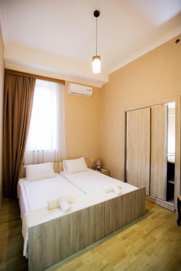 Hotel Anseza Kutaisi Esterno foto