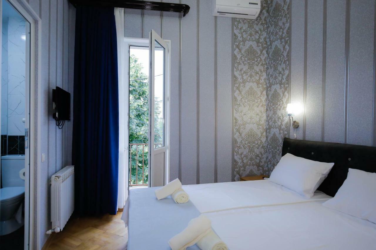 Hotel Anseza Kutaisi Esterno foto