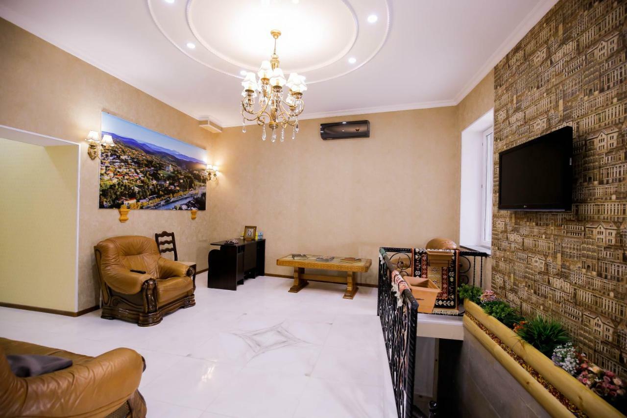 Hotel Anseza Kutaisi Esterno foto